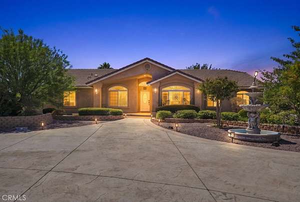 5 Acres of Land with Home for Sale in Oak Hills, California