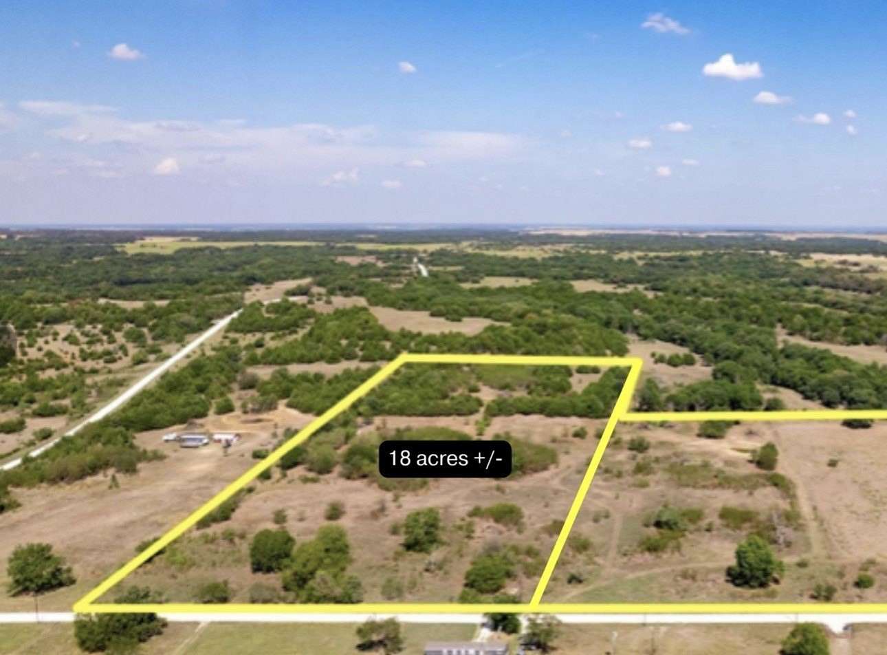 18 Acres of Land for Sale in Muenster, Texas