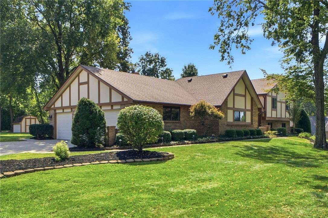 1.85 Acres of Land with Home for Sale in Beavercreek Township, Ohio