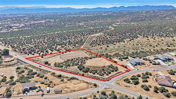 5.9 Acres of Land for Sale in Phelan, California