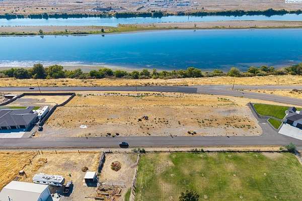 1 Acre of Residential Land for Sale in Pasco, Washington