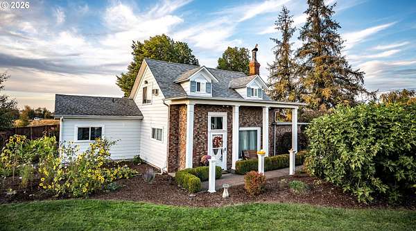 2 Acres of Land with Home for Sale in Harrisburg, Oregon