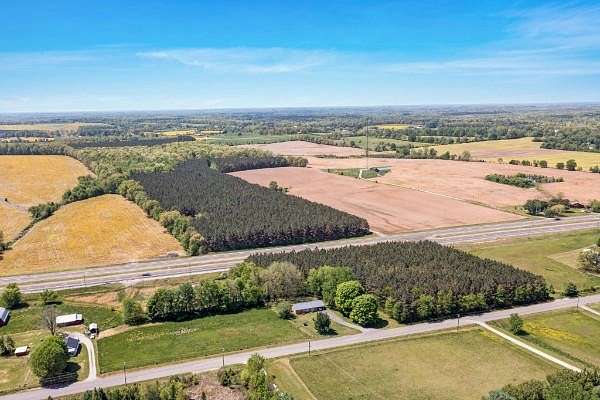 54.6 Acres of Land for Sale in Lawrenceburg, Tennessee