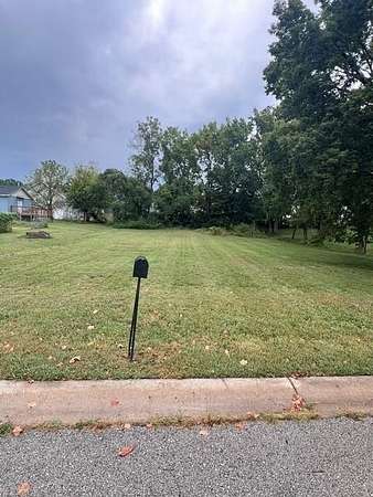 0.22 Acres of Residential Land for Sale in Bonner Springs, Kansas