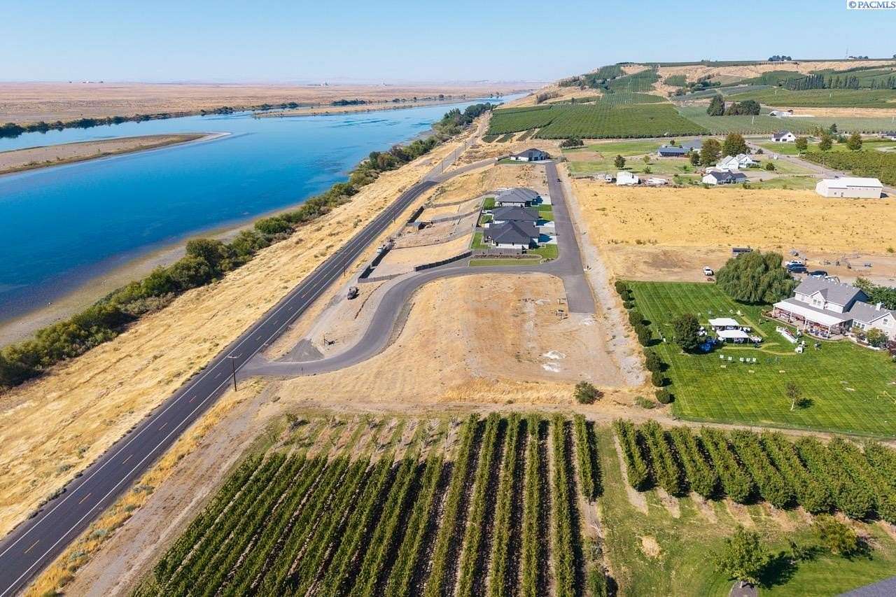 1.1 Acres of Residential Land for Sale in Pasco, Washington
