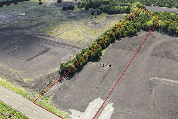 3 Acres of Residential Land for Sale in Greenville, Texas