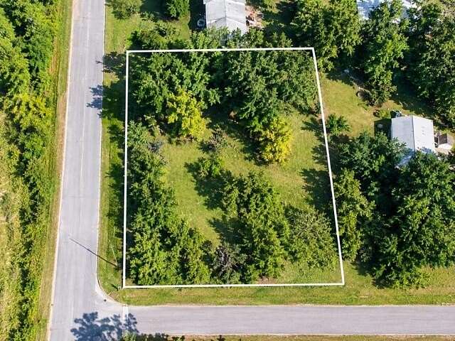 0.28 Acres of Land for Sale in Fitzgerald, Georgia