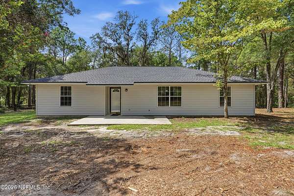 1.62 Acres of Land with Home for Sale in Keystone Heights, Florida
