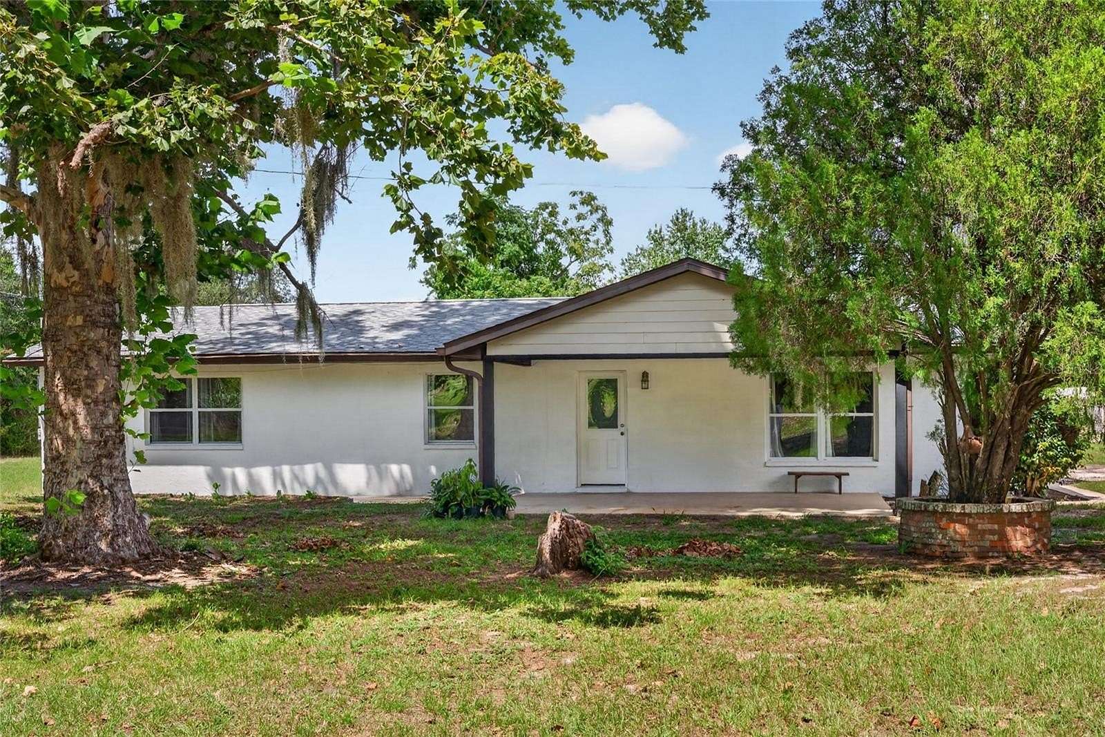 12 Acres of Land with Home for Sale in Dunnellon, Florida