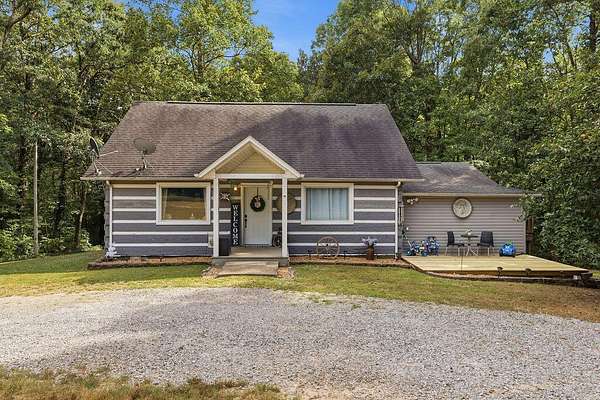 11 Acres of Land with Home for Sale in Symsonia, Kentucky