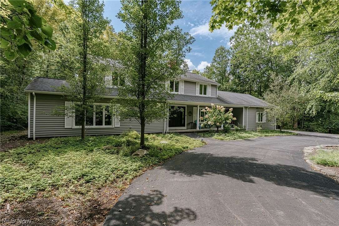 2.63 Acres of Land with Home for Sale in Gates Mills, Ohio