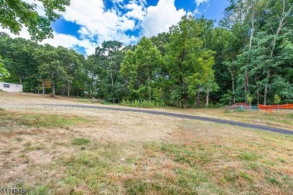 5.77 Acres of Residential Land for Sale in Wayne Township, New Jersey
