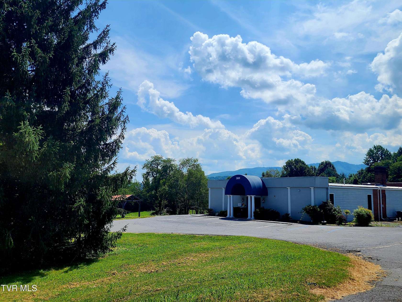 7.2 Acres of Improved Commercial Land for Lease in Johnson City, Tennessee