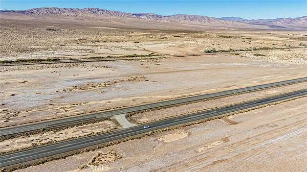 20 Acres of Recreational & Residential Land for Sale in Newberry Springs, California