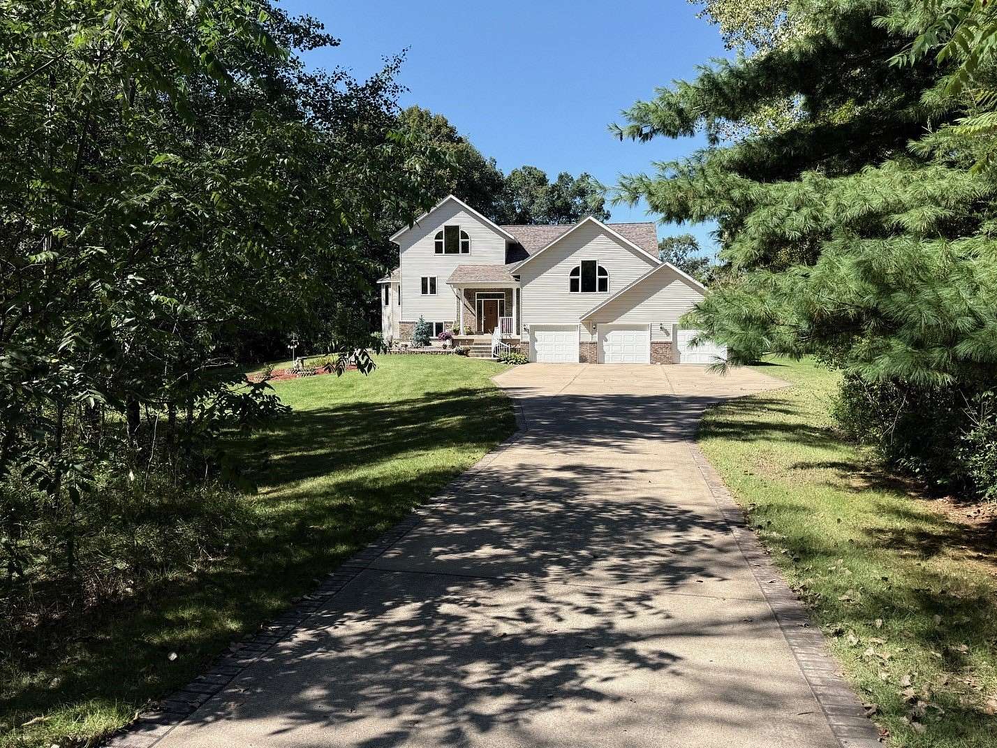 1.5 Acres of Land with Home for Sale in Chippewa Falls, Wisconsin