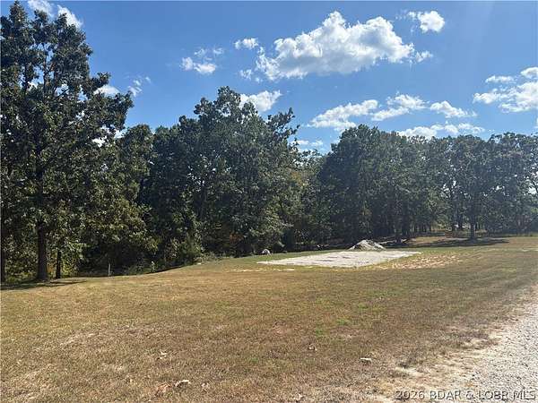0.91 Acres of Residential Land for Sale in Sunrise Beach, Missouri