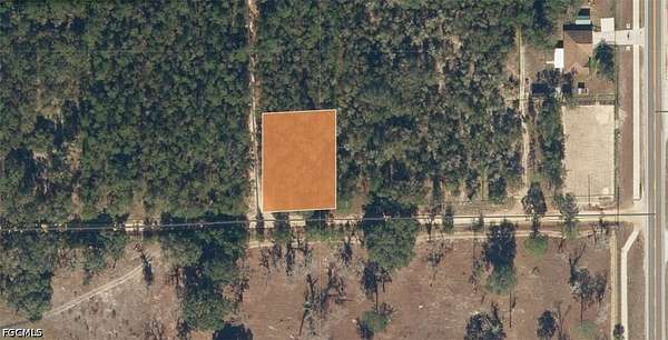 0.32 Acres of Land for Sale in Interlachen, Florida