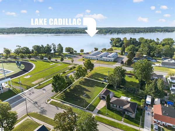 0.31 Acres of Residential Land for Sale in Cadillac, Michigan
