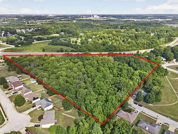 8.57 Acres of Mixed-Use Land for Sale in Battlefield, Missouri