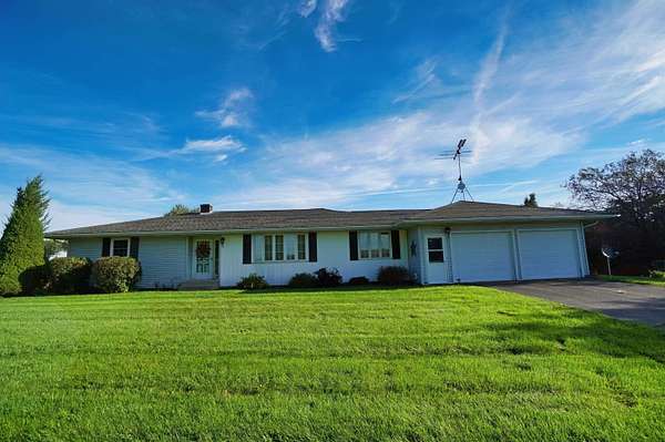 6 Acres of Land with Home for Sale in Stockton, Illinois