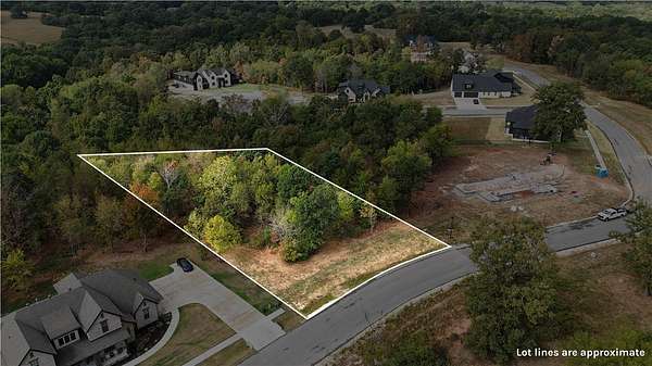 1 Acre of Residential Land for Sale in Fayetteville, Arkansas