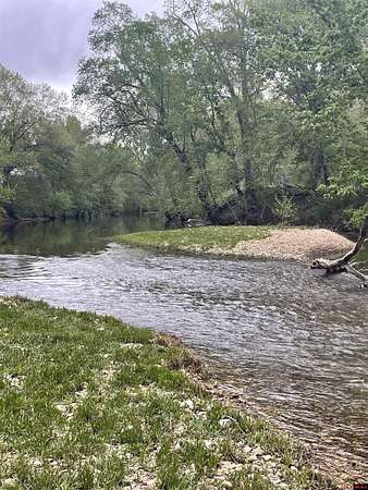 8.27 Acres of Land for Sale in Huntsville, Arkansas