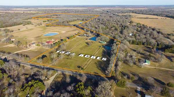 133 Acres of Improved Land for Sale in Ravenna, Texas