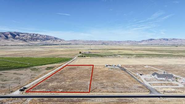 3 Acres of Residential Land for Sale in Malad City, Idaho