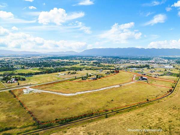 39 Acres of Recreational Land for Sale in Kalispell, Montana