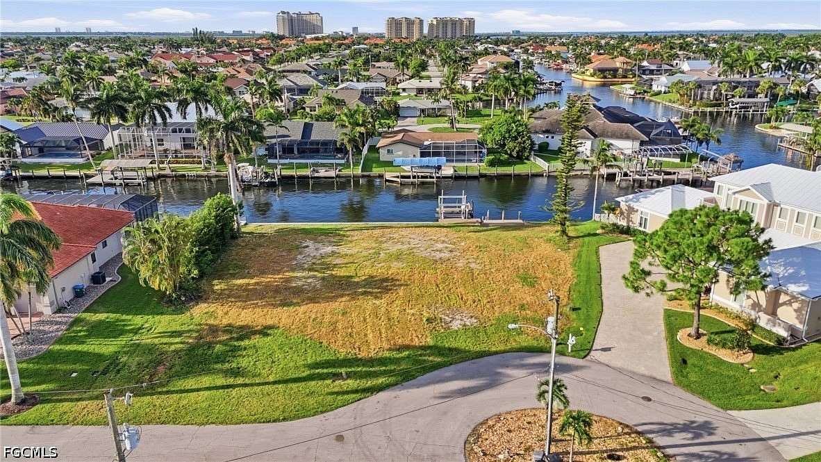0.35 Acres of Residential Land for Sale in Cape Coral, Florida