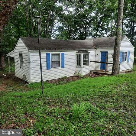 2.1 Acres of Land with Home for Sale in Pipersville, Pennsylvania