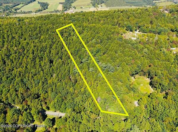 5 Acres of Residential Land for Sale in Kunkletown, Pennsylvania