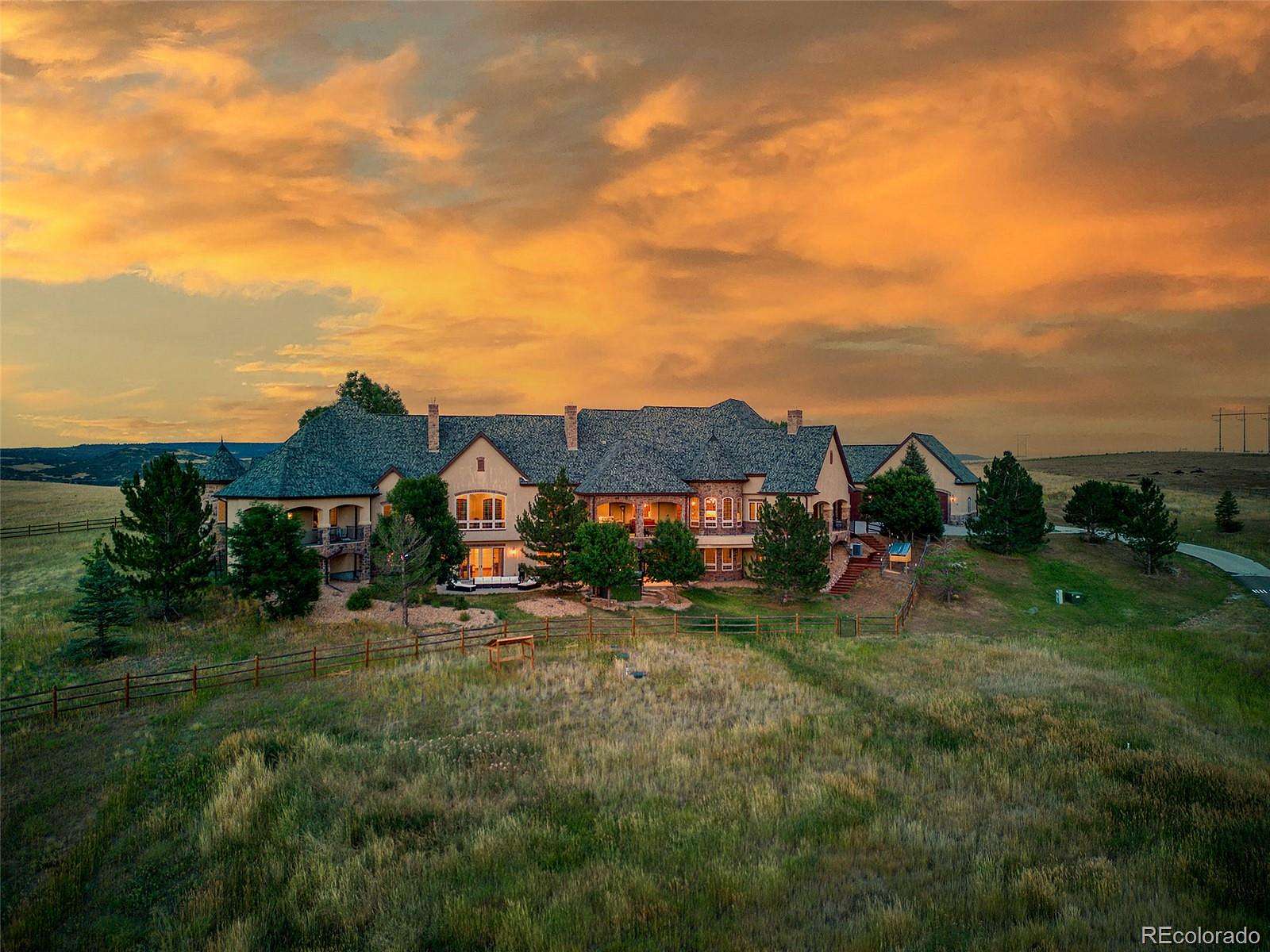 10.5 Acres of Land with Home for Sale in Sedalia, Colorado