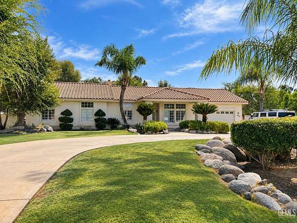 2.56 Acres of Land with Home for Sale in Bakersfield, California