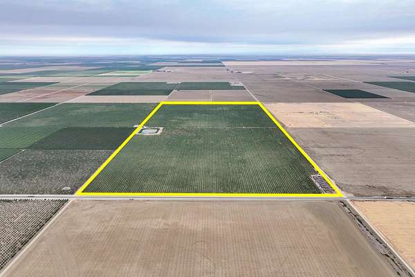 748 Acres of Land for Sale in Mendota, California