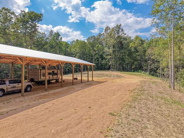 16 Acres of Recreational Land for Sale in Centerville, Tennessee