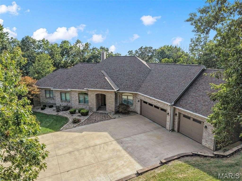 3.19 Acres of Land with Home for Sale in Pacific, Missouri