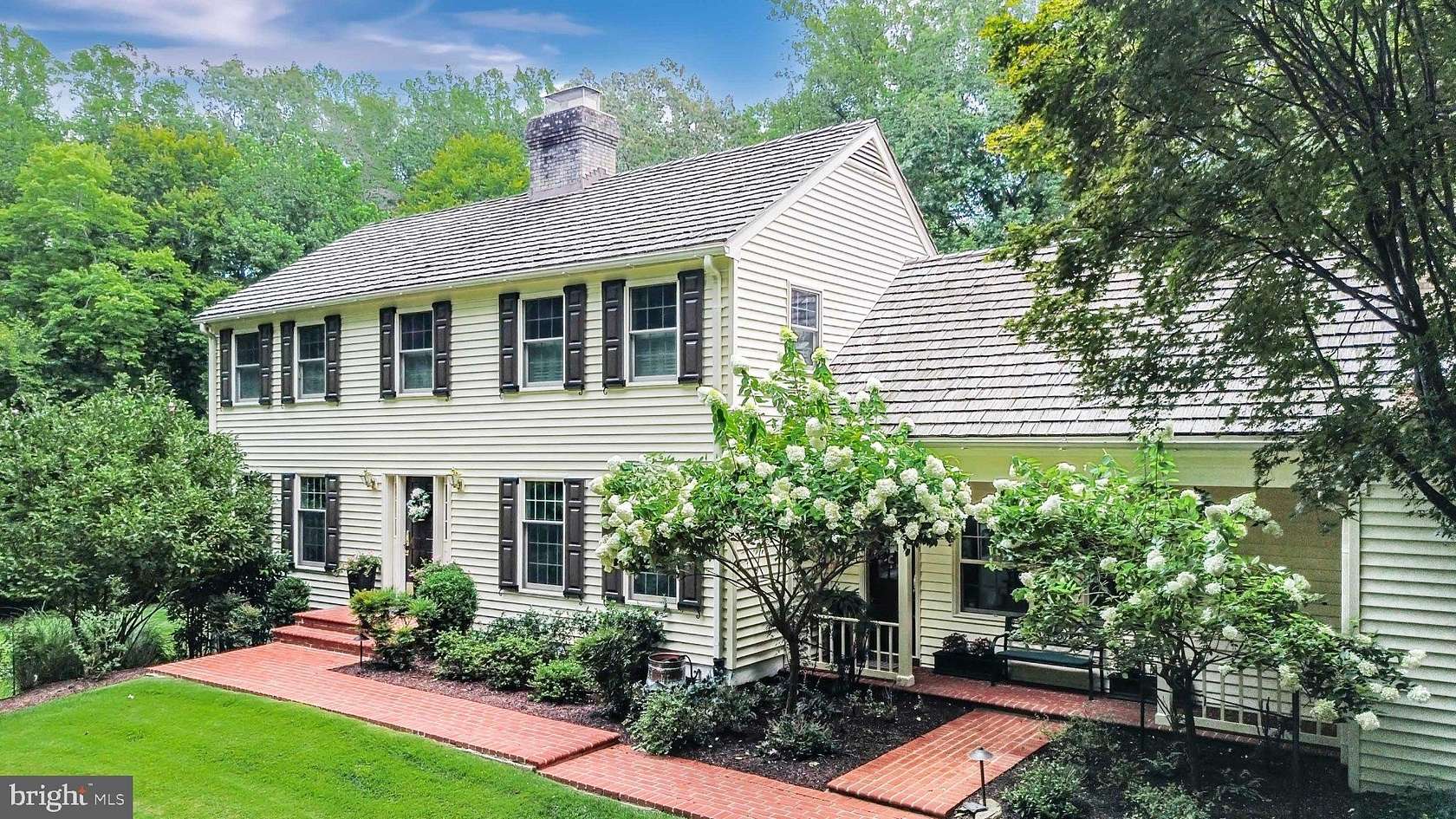 5 Acres of Land with Home for Sale in Fairfax Station, Virginia