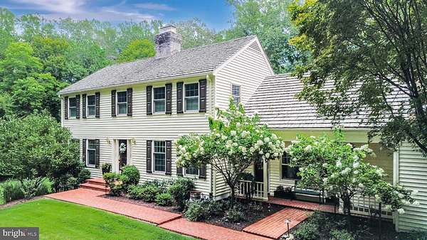 5 Acres of Land with Home for Sale in Fairfax Station, Virginia