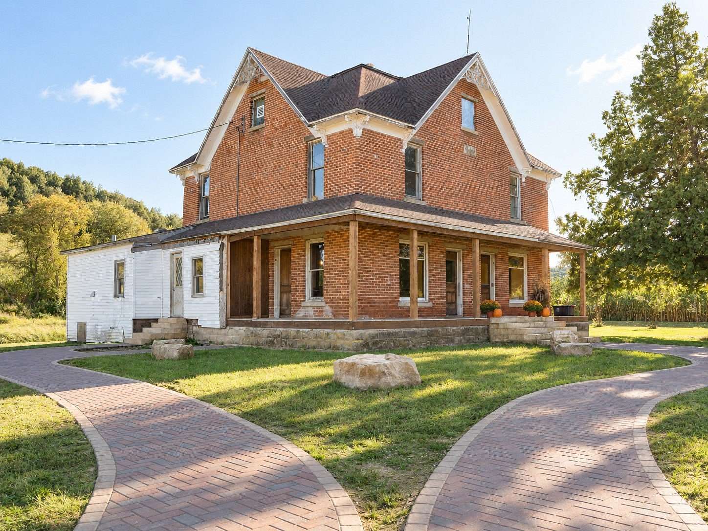 4 Acres of Land with Home for Sale in Nelson, Wisconsin