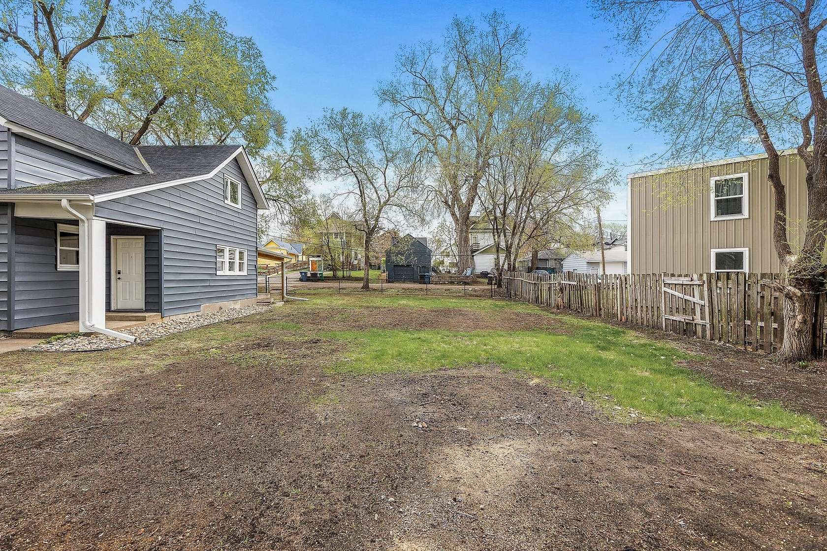 0.11 Acres of Residential Land for Sale in Minneapolis, Minnesota