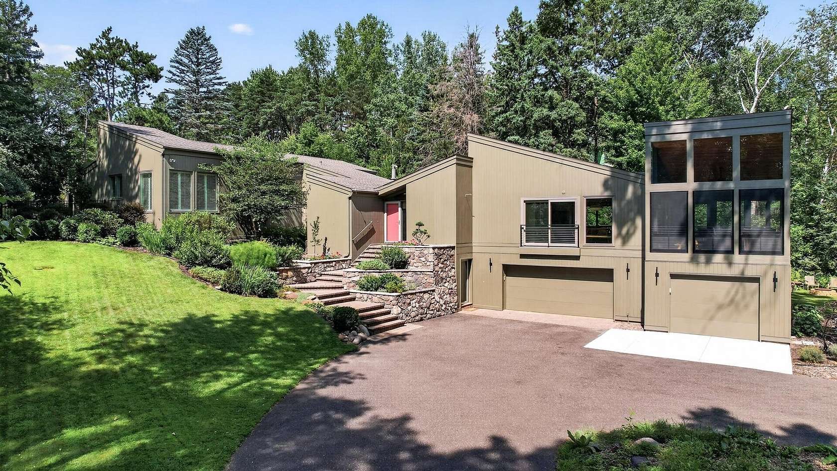 1.57 Acres of Land with Home for Sale in North Oaks, Minnesota