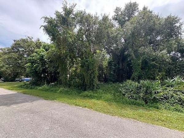 0.22 Acres of Residential Land for Sale in Fort Pierce, Florida