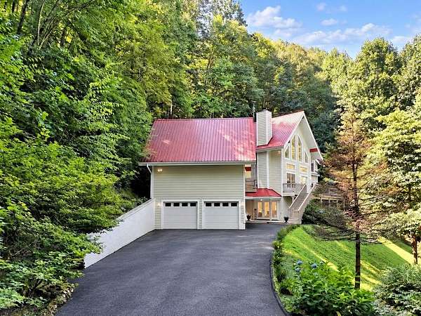 5 Acres of Land with Home for Sale in Sylva, North Carolina
