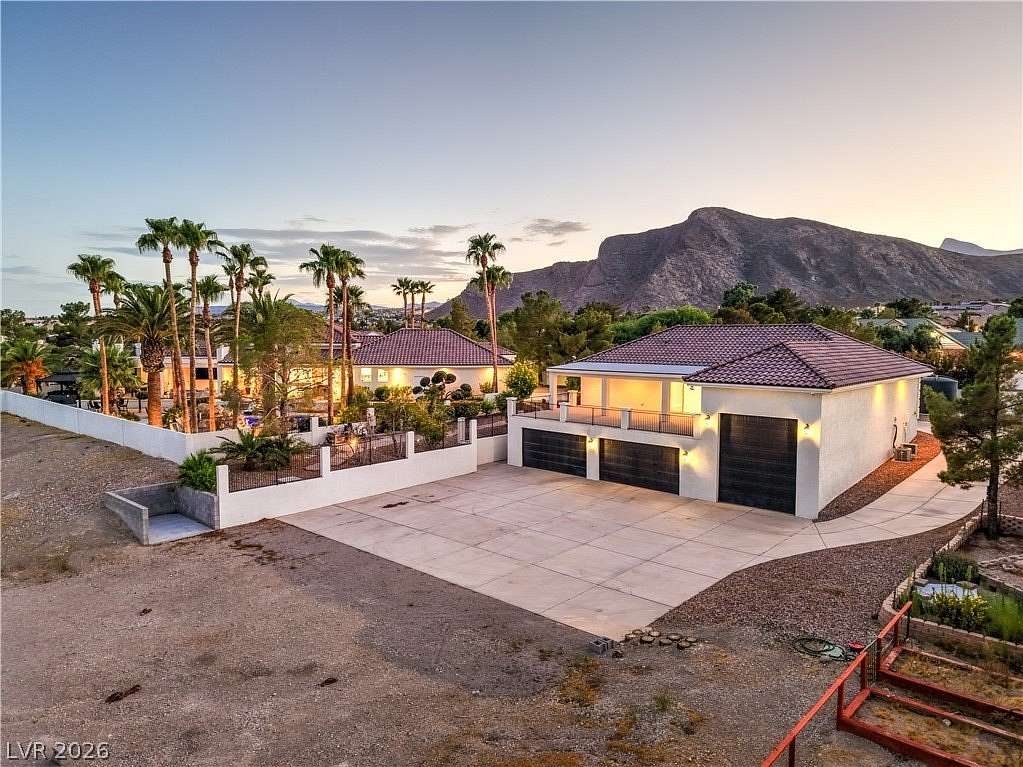 1 Acre of Land for Sale in Las Vegas, Nevada