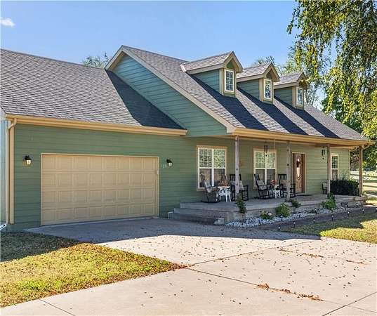 3 Acres of Land with Home for Sale in Linwood, Kansas