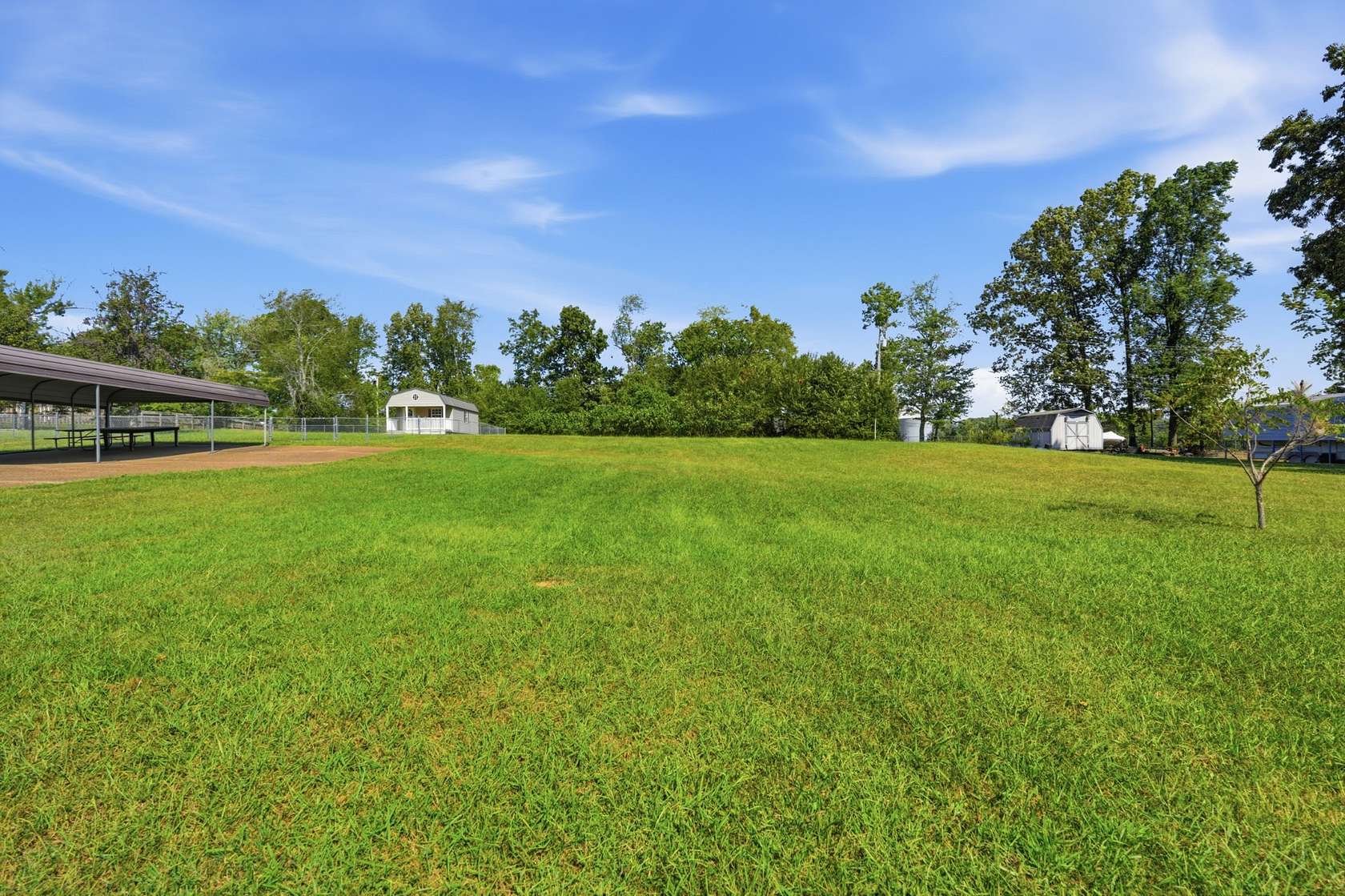 0.64 Acres of Residential Land for Sale in Springfield, Tennessee