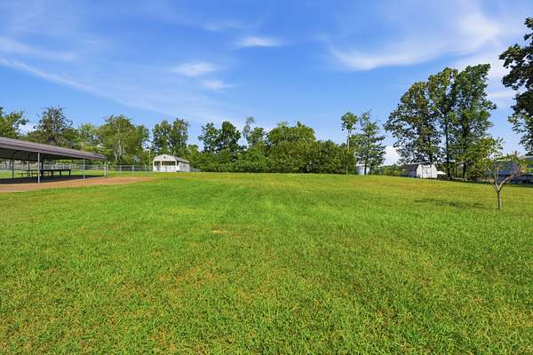 0.64 Acres of Residential Land for Sale in Springfield, Tennessee
