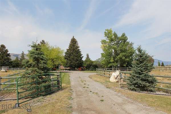 11.5 Acres of Land with Home for Sale in Lima, Montana