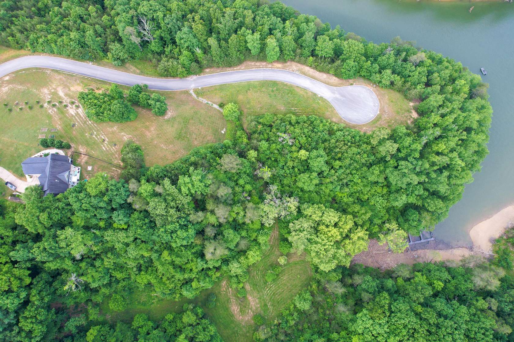 1 Acre of Residential Land for Sale in Russellville, Tennessee